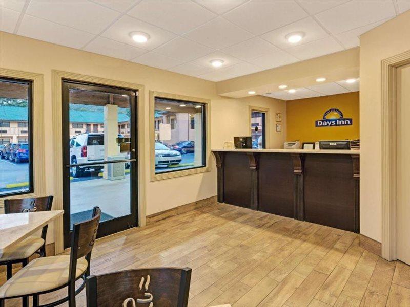 Days Inn By Wyndham Cherokee Near Casino Esterno foto