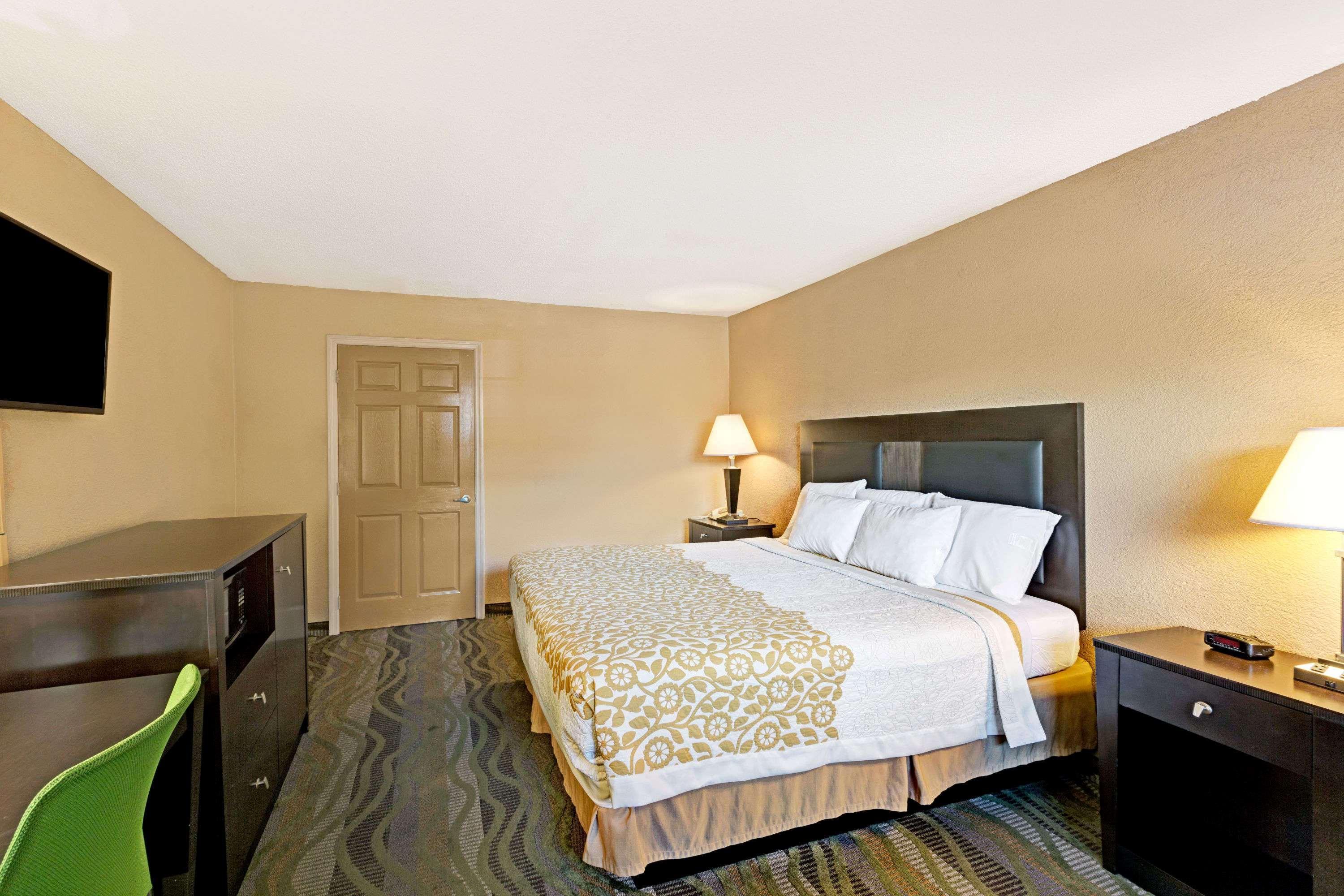 Days Inn By Wyndham Cherokee Near Casino Esterno foto