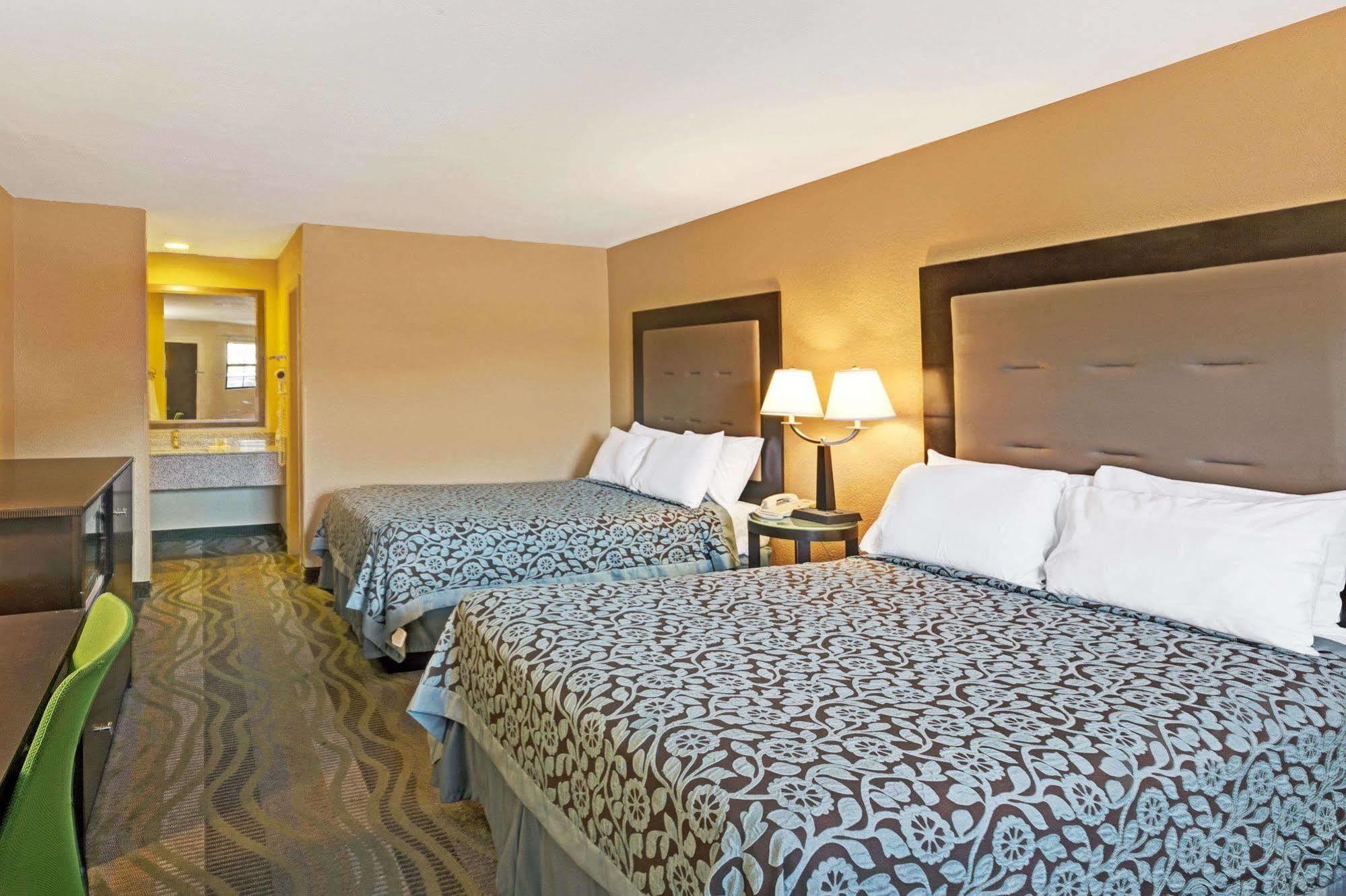 Days Inn By Wyndham Cherokee Near Casino Esterno foto